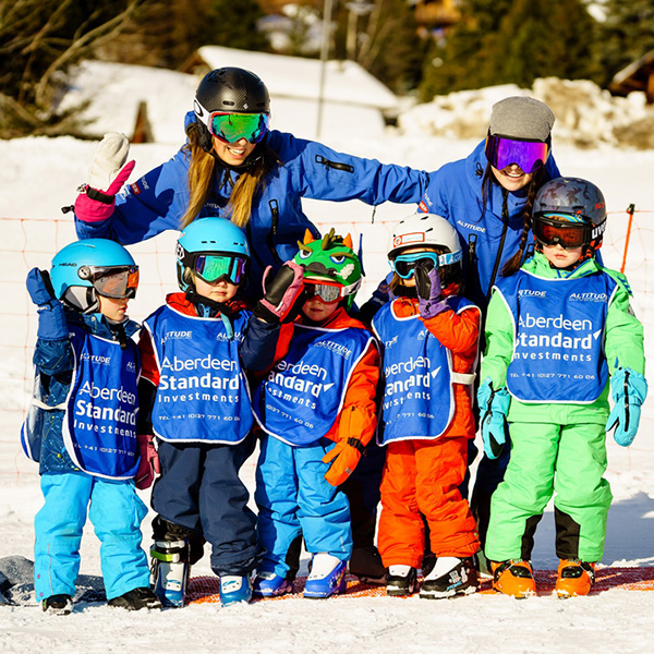 Over many years of ski instructing we have seen the length of skis change, for people of all ages. On a regular basis we see children turn up ready to ski a wide variety of skis lengths.
